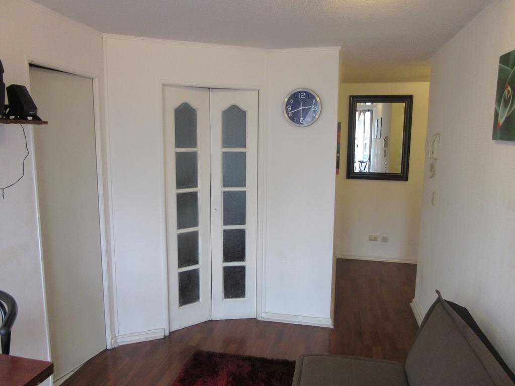 Apartamento Departamento Paseo Bulnes Metro La Moneda Santiago de Chile Exterior foto