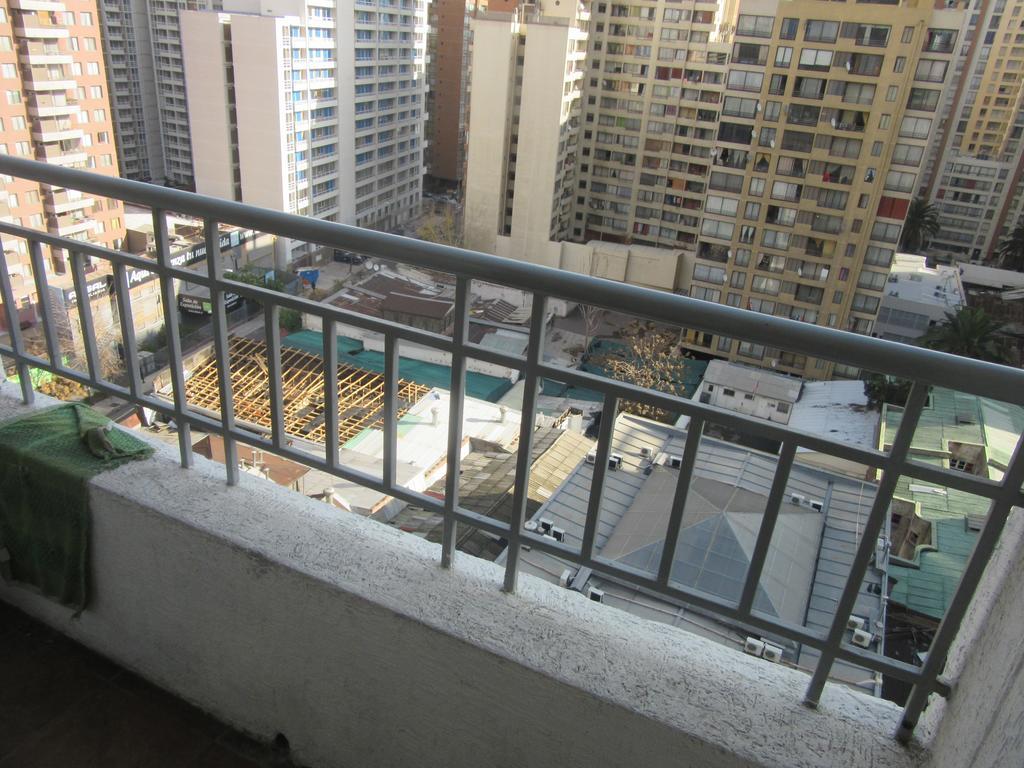 Apartamento Departamento Paseo Bulnes Metro La Moneda Santiago de Chile Exterior foto