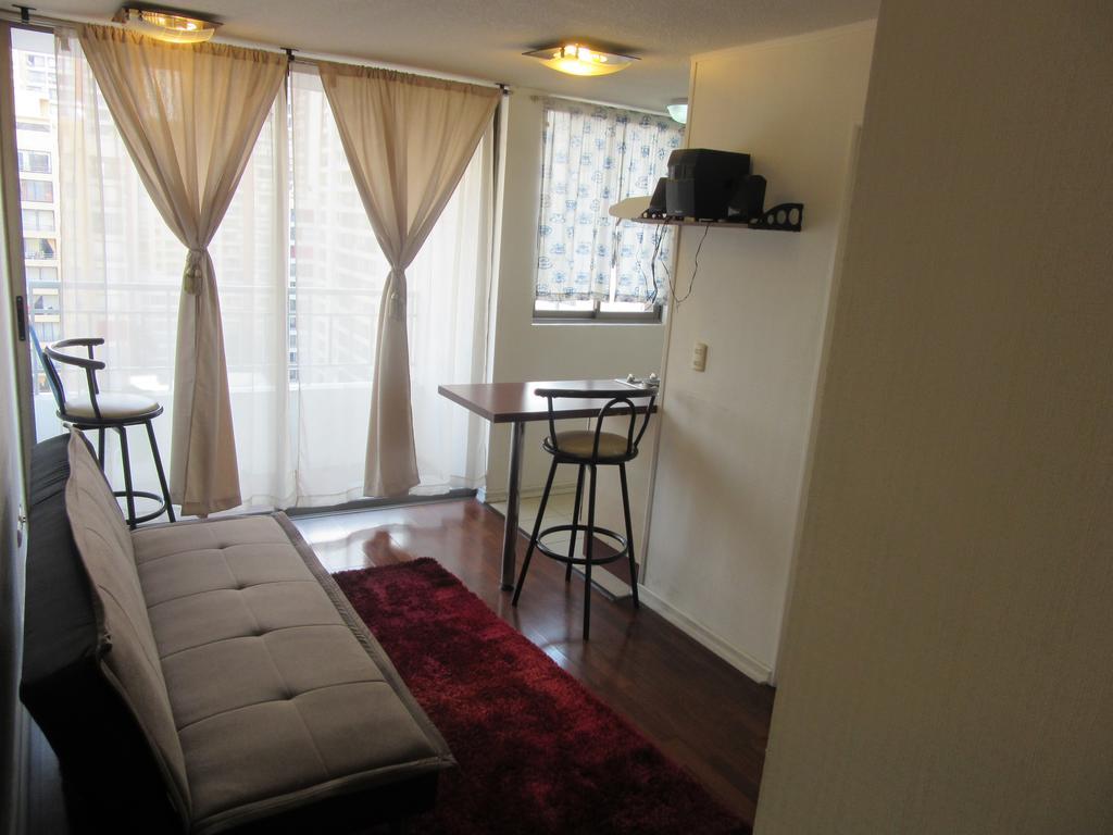 Apartamento Departamento Paseo Bulnes Metro La Moneda Santiago de Chile Exterior foto