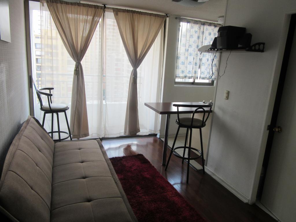 Apartamento Departamento Paseo Bulnes Metro La Moneda Santiago de Chile Exterior foto