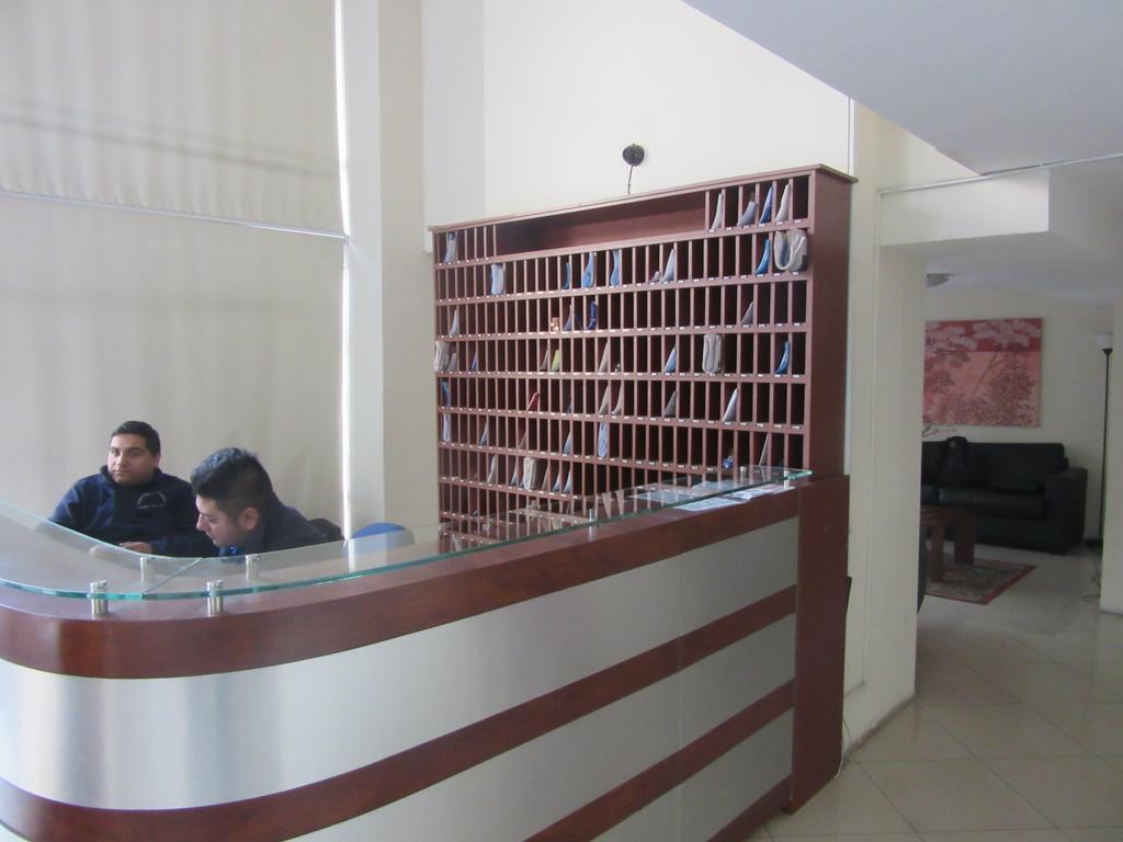 Apartamento Departamento Paseo Bulnes Metro La Moneda Santiago de Chile Exterior foto