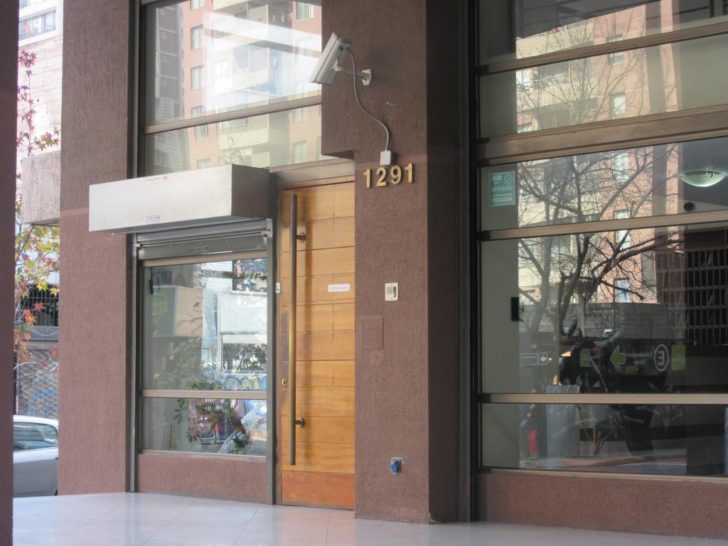Apartamento Departamento Paseo Bulnes Metro La Moneda Santiago de Chile Exterior foto